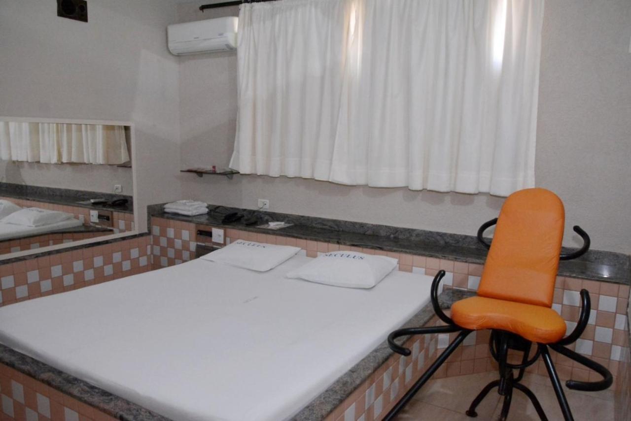 Motel Seculus Barretos Exterior photo